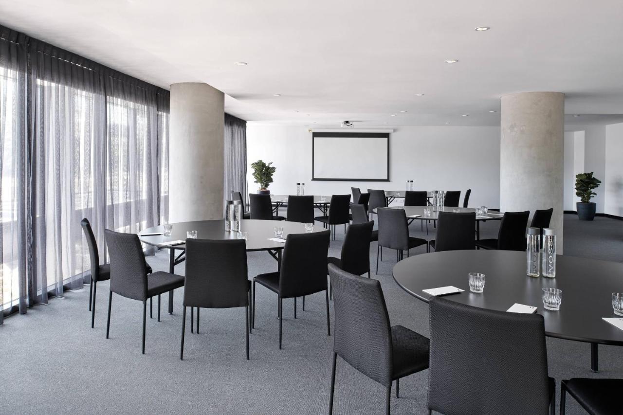 Midnight Hotel, Autograph Collection Canberra Eksteriør billede The Boardroom at the National Portrait Gallery