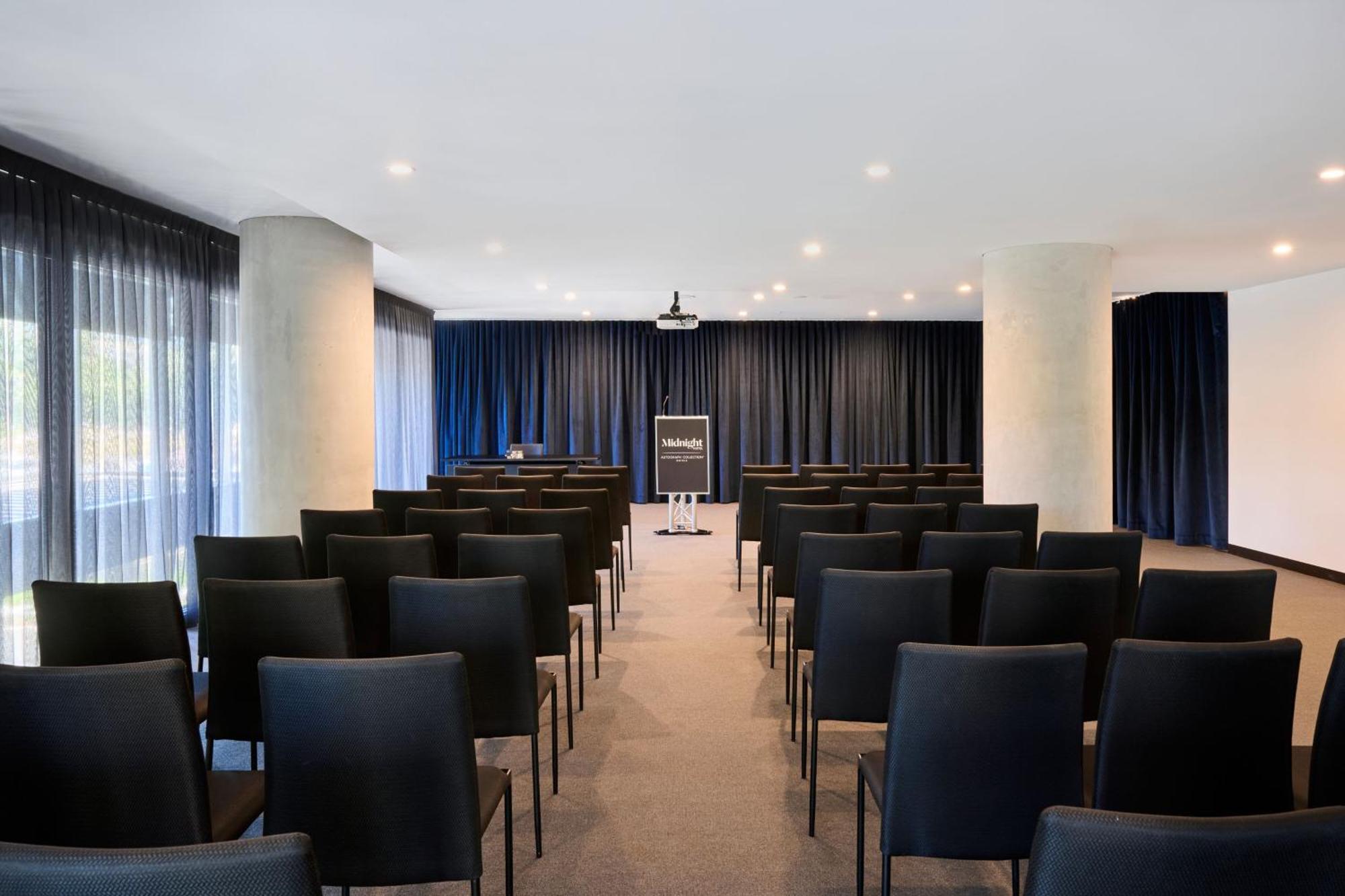 Midnight Hotel, Autograph Collection Canberra Eksteriør billede The Auditorium