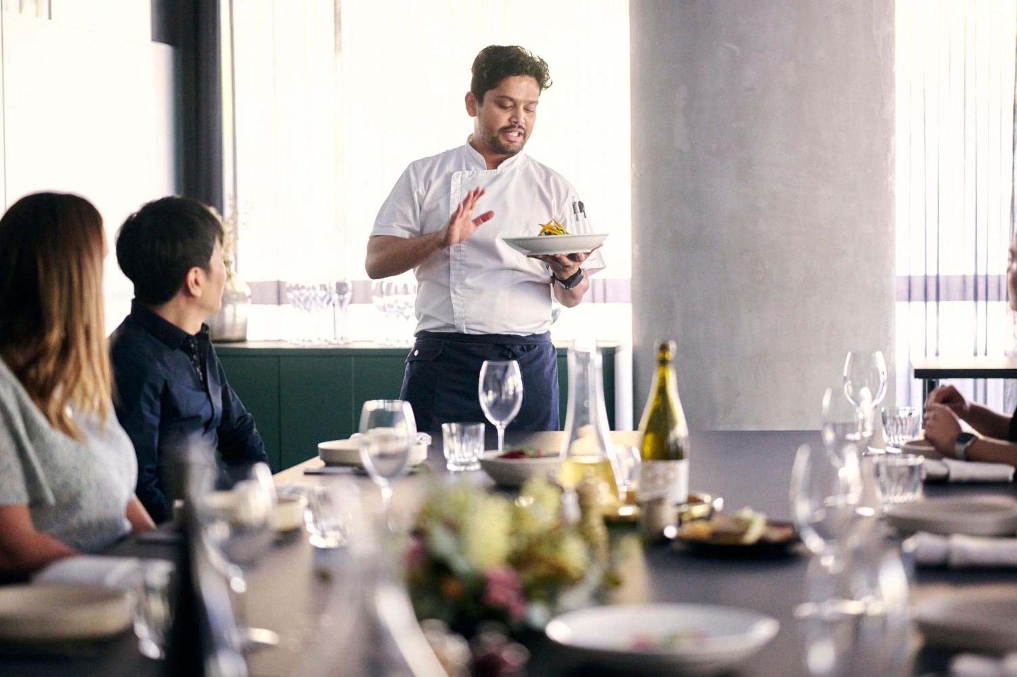 Midnight Hotel, Autograph Collection Canberra Eksteriør billede Chef Jason Atherton at Social Club