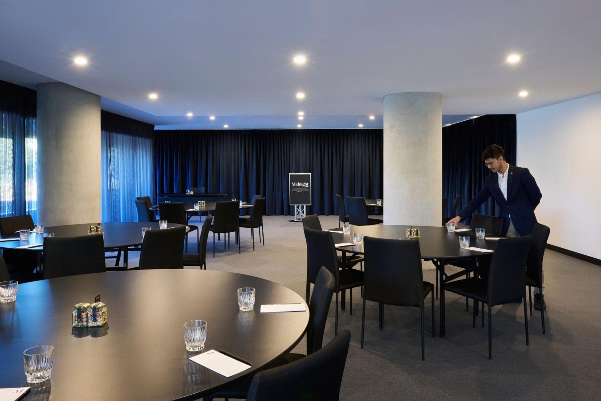 Midnight Hotel, Autograph Collection Canberra Eksteriør billede Meeting room at the Hotel